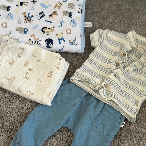 Baby Bundle - Picture 1 of 5
